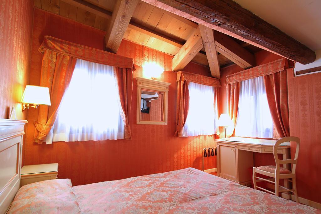 Bed and Breakfast Lanterna Di Marco Polo Venecia Exterior foto