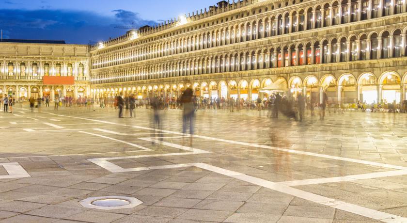 Bed and Breakfast Lanterna Di Marco Polo Venecia Exterior foto