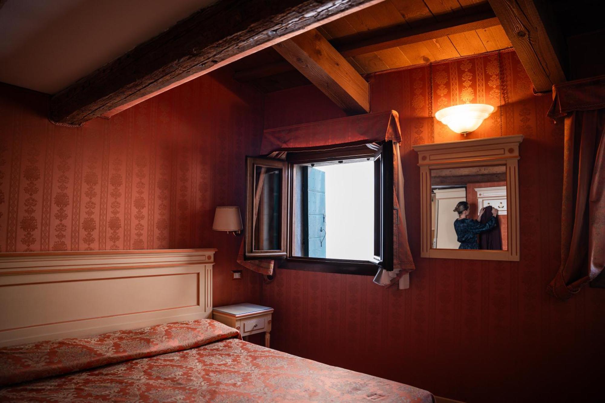Bed and Breakfast Lanterna Di Marco Polo Venecia Exterior foto