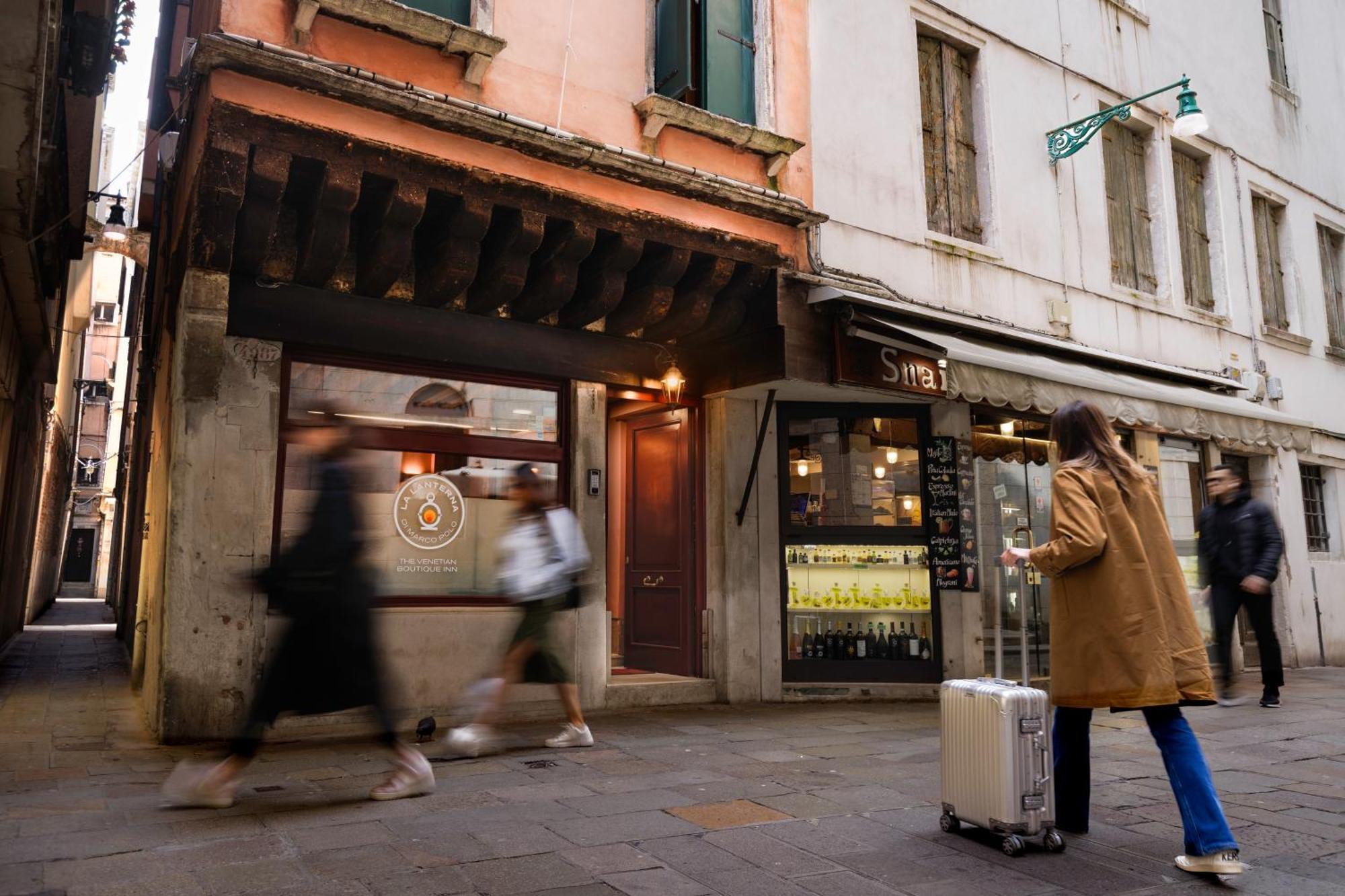 Bed and Breakfast Lanterna Di Marco Polo Venecia Exterior foto
