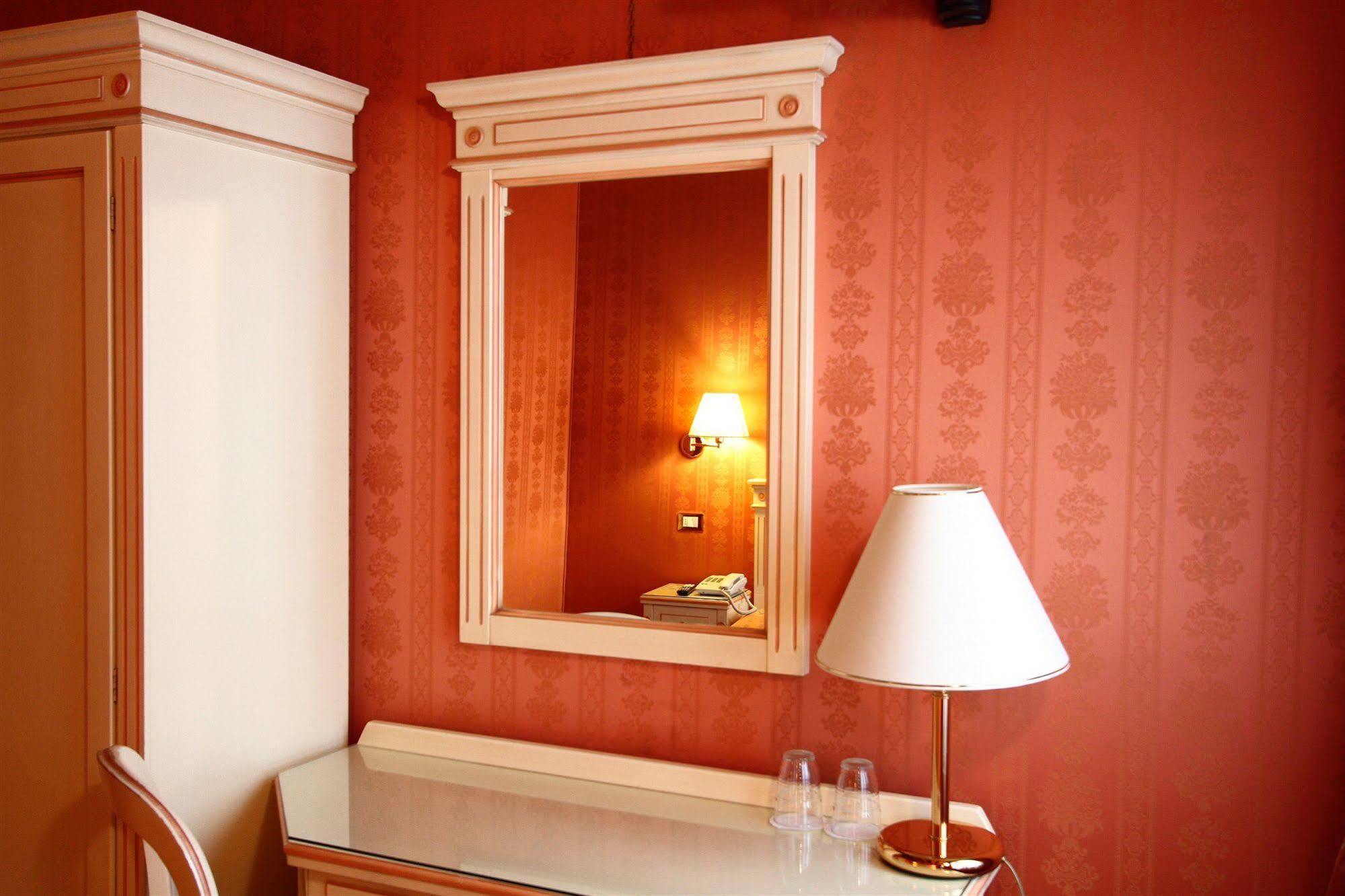 Bed and Breakfast Lanterna Di Marco Polo Venecia Exterior foto